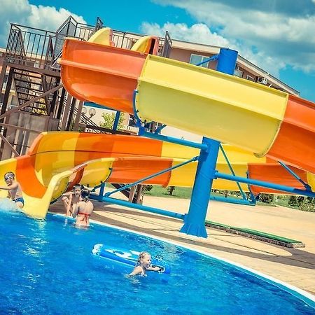 Holiday Fort Golf Club Sunny Beach Exterior foto