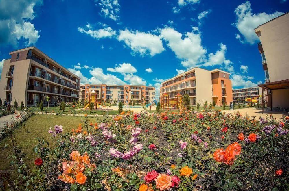 Holiday Fort Golf Club Sunny Beach Exterior foto