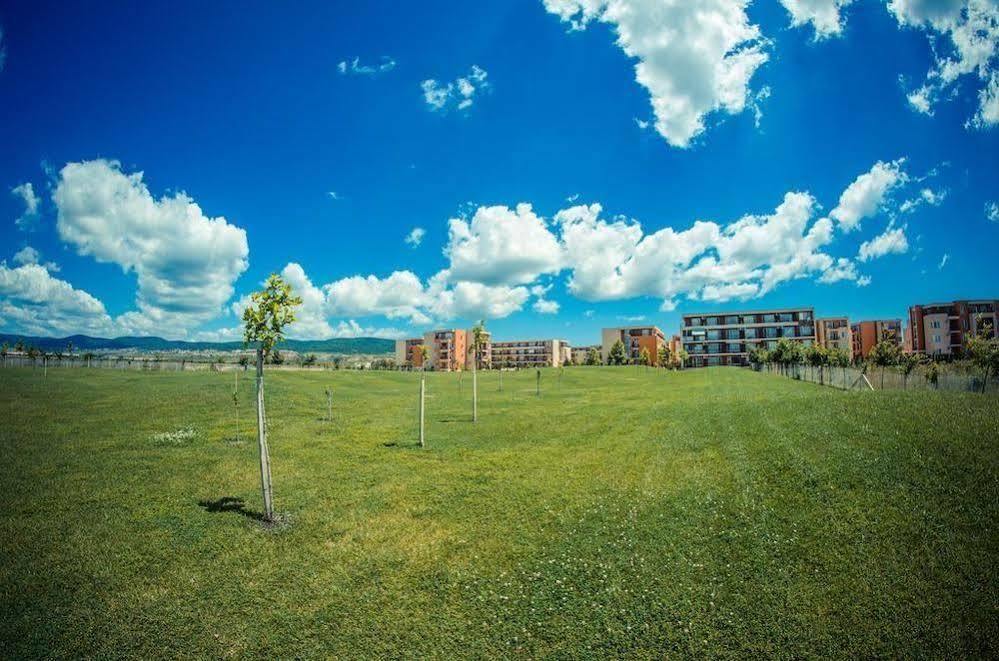 Holiday Fort Golf Club Sunny Beach Exterior foto